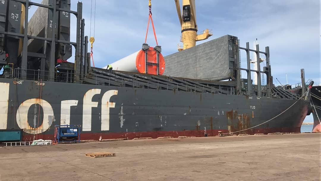 Heavy Lift 26