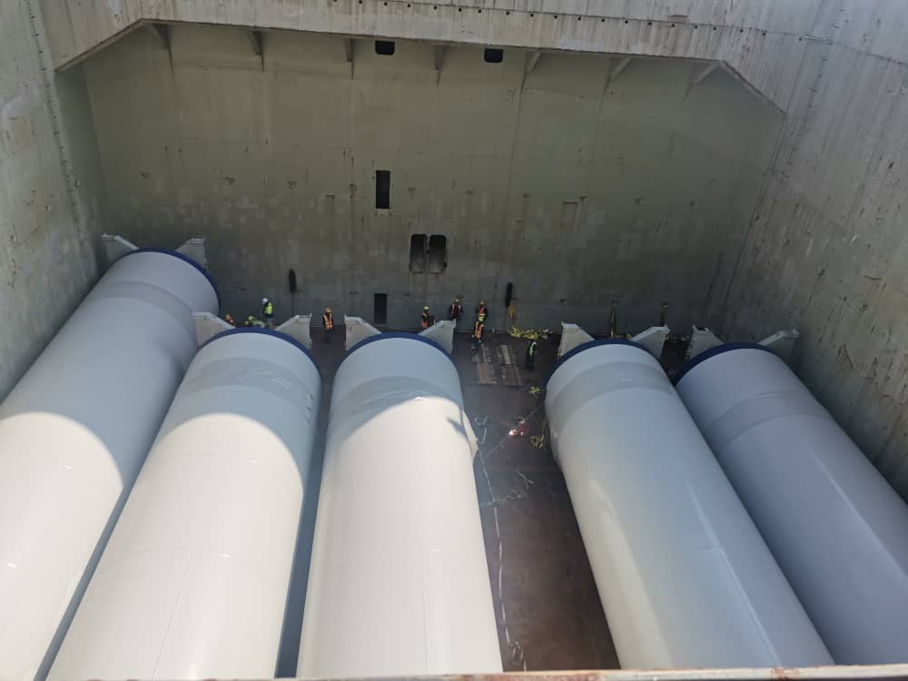 Heavy Lift 35