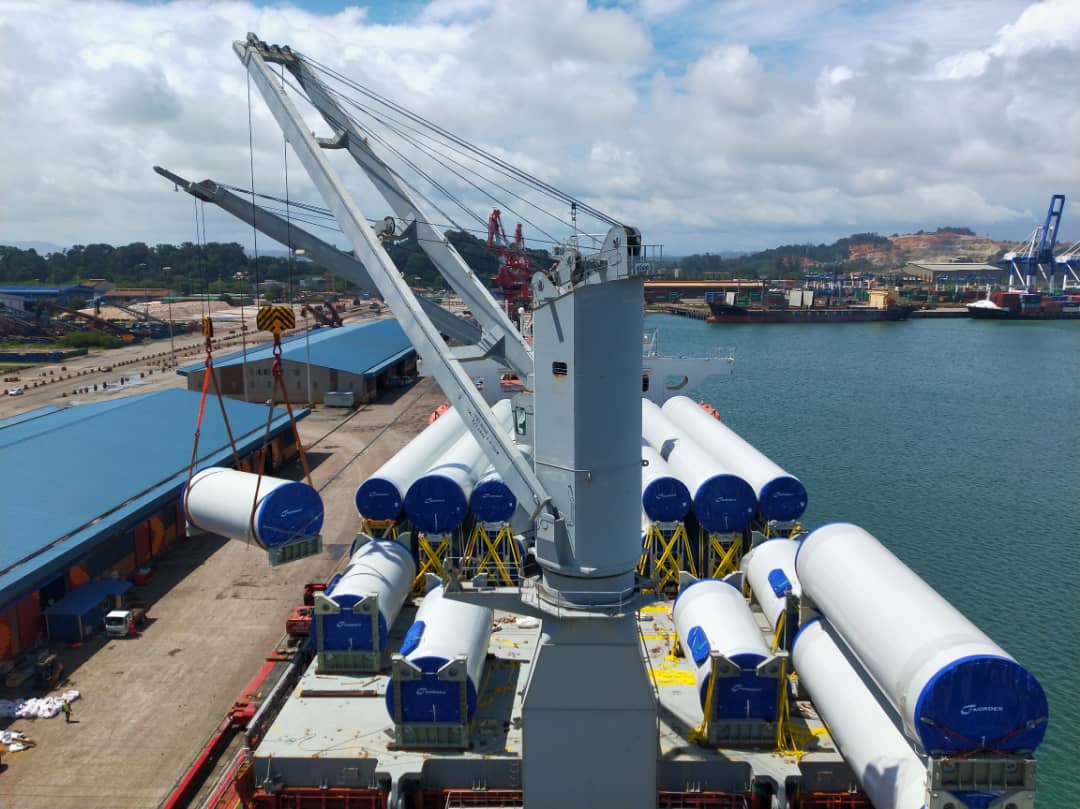 Heavy Lift 39